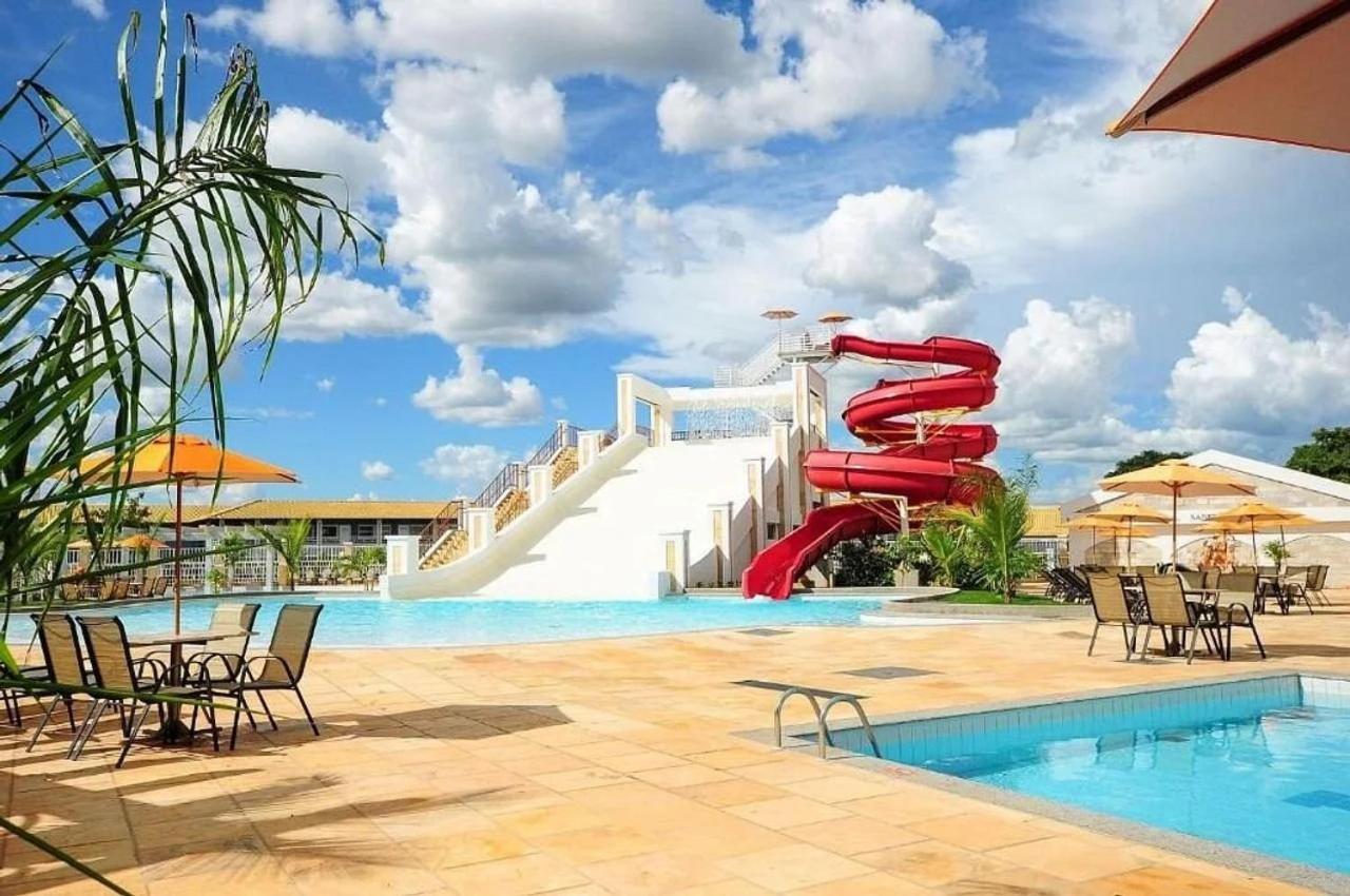 Apartamento com Parque Aquático Sensacional Caldas Novas Esterno foto